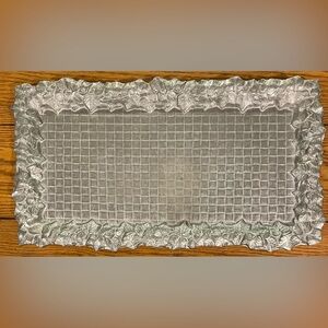 Wilton Armetale Bruce Fox Pewter Basket weave serving tray, 3D Ivy leaves